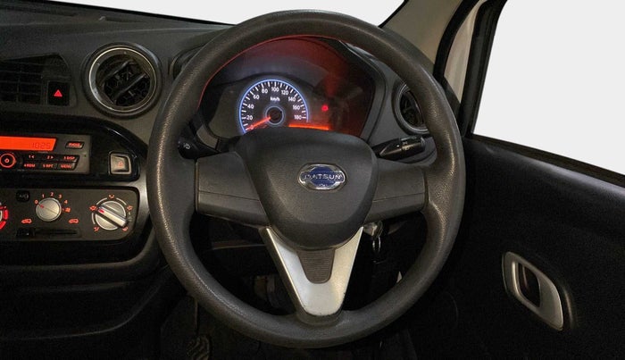 2018 Datsun Redi Go T (O), Petrol, Manual, 50,444 km, Steering Wheel Close Up