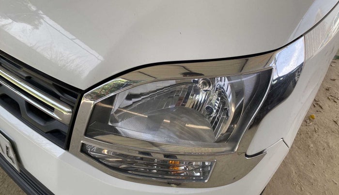 2020 Maruti New Wagon-R LXI CNG 1.0, CNG, Manual, 54,687 km, Left headlight - Chrome has minor damage