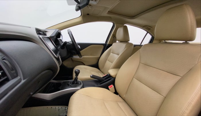 2016 Honda City 1.5L I-VTEC VX (O) MT, Petrol, Manual, 45,819 km, Right Side Front Door Cabin
