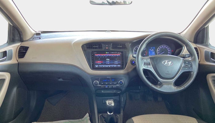 2016 Hyundai Elite i20 ASTA 1.2 (O), Petrol, Manual, 79,232 km, Dashboard