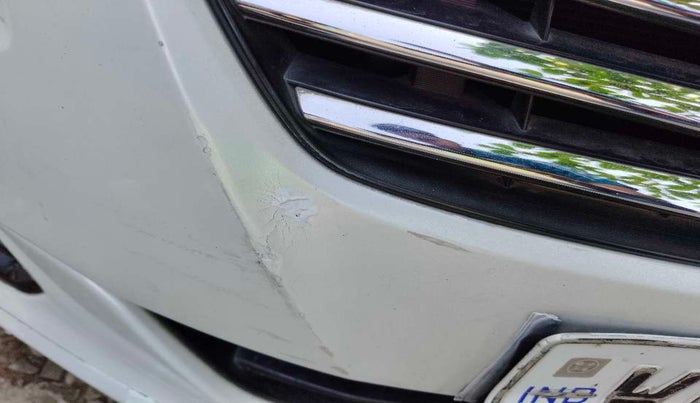 2016 Maruti Ciaz VDI+ SHVS, Diesel, Manual, 39,821 km, Front bumper - Paint has minor damage