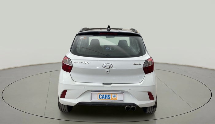 2020 Hyundai GRAND I10 NIOS SPORTZ 1.2 KAPPA VTVT DUAL TONE, Petrol, Manual, 61,789 km, Back/Rear