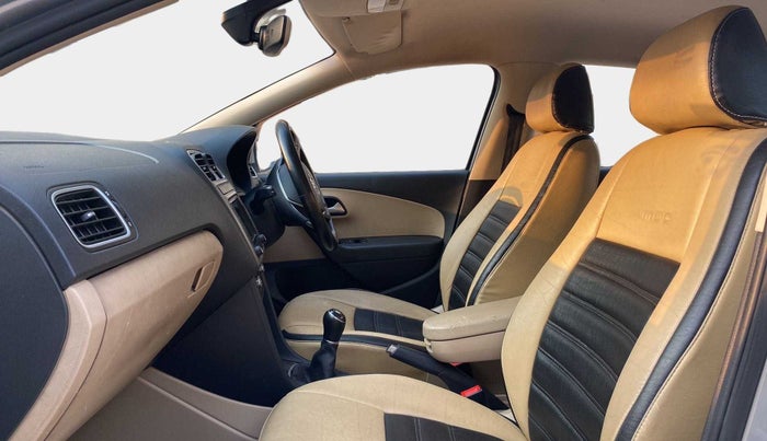 2018 Volkswagen Ameo HIGHLINE1.5L, Diesel, Manual, 43,094 km, Right Side Front Door Cabin