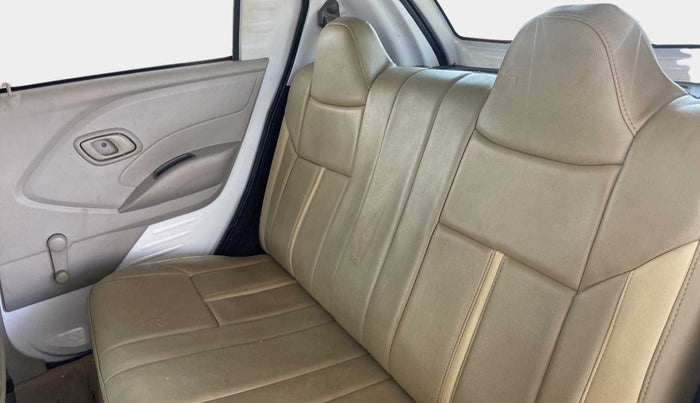 2016 Datsun Redi Go T (O), Petrol, Manual, 50,423 km, Right Side Rear Door Cabin