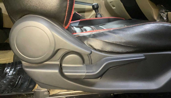 2019 Honda Amaze 1.2L I-VTEC VX, Petrol, Manual, 28,159 km, Driver Side Adjustment Panel