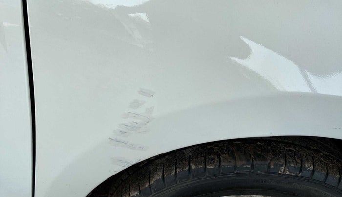 2015 Hyundai Elite i20 ASTA 1.2, Petrol, Manual, 31,297 km, Right fender - Minor scratches