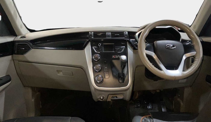 2016 Mahindra Kuv100 K6 D 5 STR, Diesel, Manual, 56,110 km, Dashboard