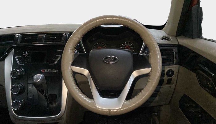 2016 Mahindra Kuv100 K6 D 5 STR, Diesel, Manual, 56,110 km, Steering Wheel Close Up