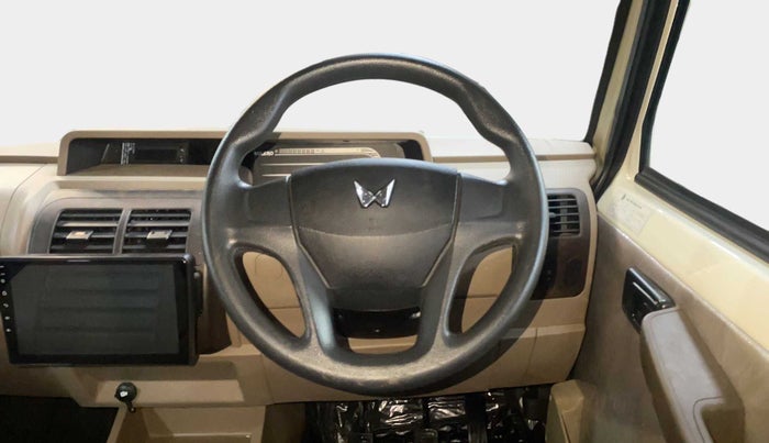 2023 Mahindra Bolero B6 (O), Diesel, Manual, 10,364 km, Steering Wheel Close Up