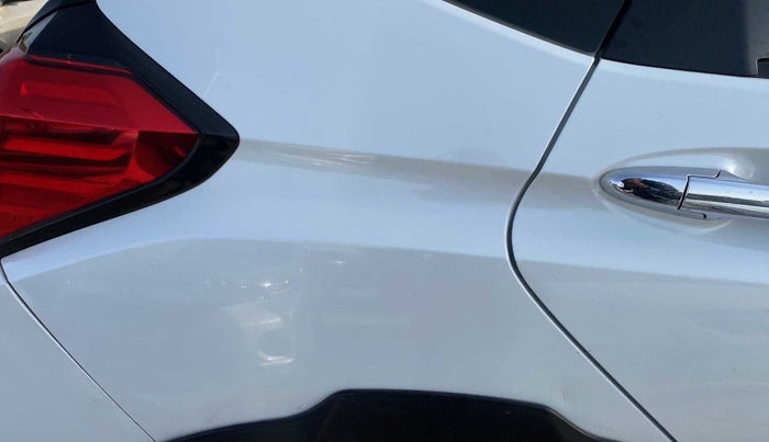 2017 Honda WR-V 1.5L I-DTEC VX MT, Diesel, Manual, 90,180 km, Right quarter panel - Slightly dented