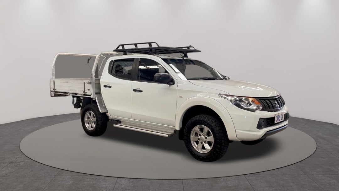 Right Front Diagonal (45- Degree) View