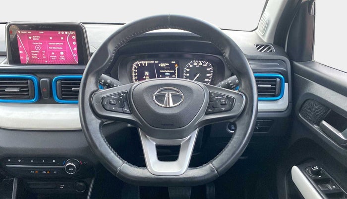 2022 Tata PUNCH CREATIVE  AMT, Petrol, Automatic, 26,225 km, Steering Wheel Close Up