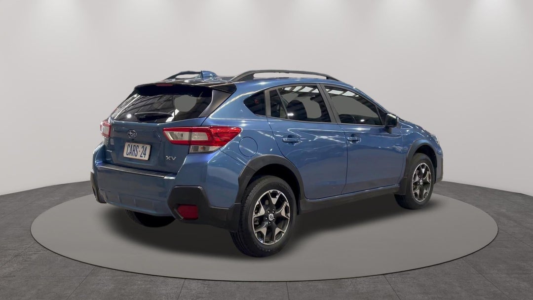 Right Back Diagonal (45- Degree) View