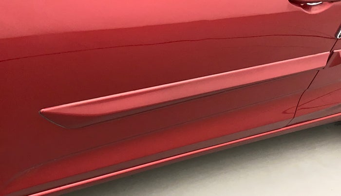 2018 Honda Amaze 1.5L I-DTEC VX, Diesel, Manual, 55,666 km, Front passenger door - Minor scratches