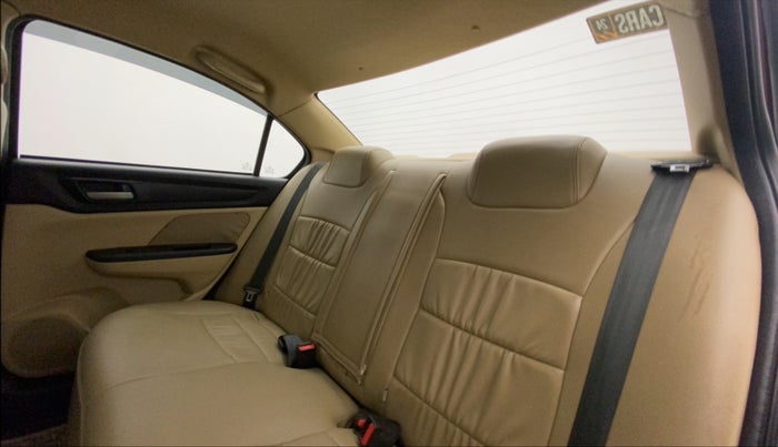 2018 Honda Amaze 1.5L I-DTEC VX, Diesel, Manual, 55,666 km, Right Side Rear Door Cabin
