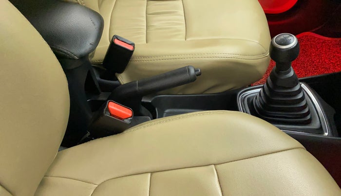 2018 Honda Amaze 1.5L I-DTEC VX, Diesel, Manual, 55,666 km, Gear Lever
