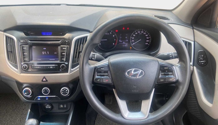 2017 Hyundai Creta E PLUS 1.6 PETROL, Petrol, Manual, 1,01,891 km, Steering Wheel Close Up