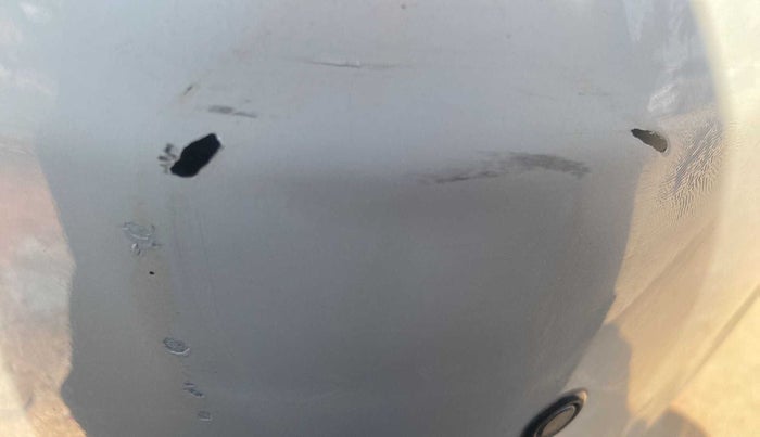 2018 Maruti Dzire VXI AMT, Petrol, Automatic, 19,782 km, Rear bumper - Minor scratches