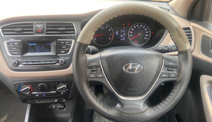 2019 Hyundai Elite i20 MAGNA PLUS 1.2, Petrol, Manual, 29,437 km, Steering Wheel Close Up