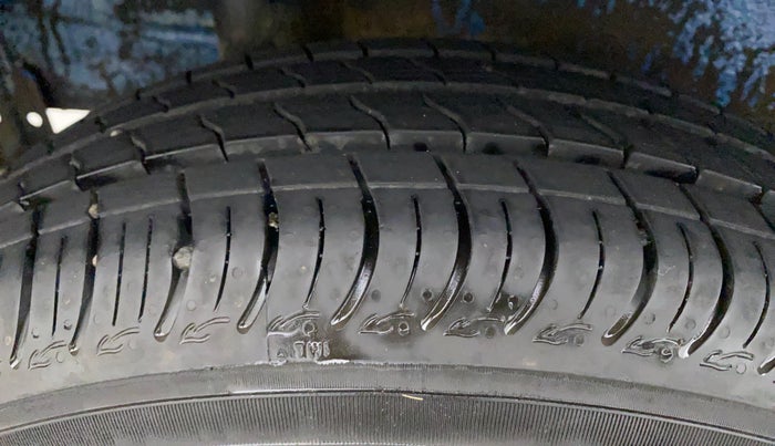 2022 Maruti S PRESSO VXI, Petrol, Manual, 5,763 km, Right Rear Tyre Tread