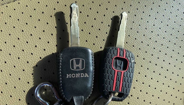 2015 Honda City 1.5L I-VTEC SV, Petrol, Manual, 63,610 km, Key Close Up
