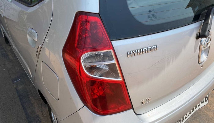 2012 Hyundai i10 SPORTZ 1.2, Petrol, Manual, 37,942 km, Left tail light - Minor scratches