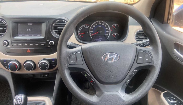 2017 Hyundai Grand i10 SPORTZ 1.2 KAPPA VTVT, Petrol, Manual, 25,986 km, Steering Wheel Close Up