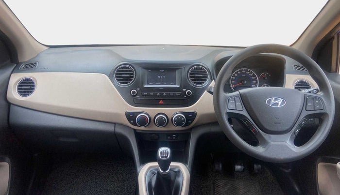 2017 Hyundai Grand i10 SPORTZ 1.2 KAPPA VTVT, Petrol, Manual, 25,986 km, Dashboard