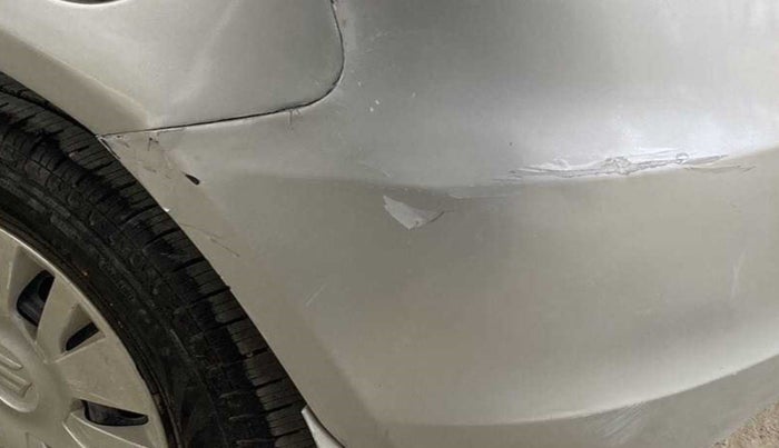 2014 Maruti Swift VXI, Petrol, Manual, 39,006 km, Rear bumper - Paint is slightly damaged