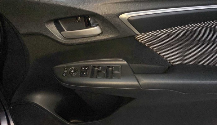2019 Honda WR-V 1.2L I-VTEC VX MT, Petrol, Manual, 20,691 km, Driver Side Door Panels Control