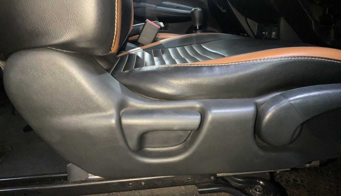 2019 Honda WR-V 1.2L I-VTEC VX MT, Petrol, Manual, 20,691 km, Driver Side Adjustment Panel