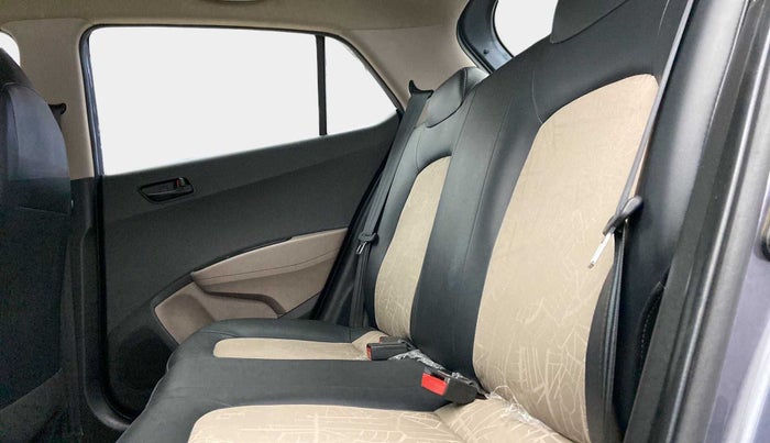 2018 Hyundai Grand i10 MAGNA 1.2 KAPPA VTVT, Petrol, Manual, 18,604 km, Right Side Rear Door Cabin