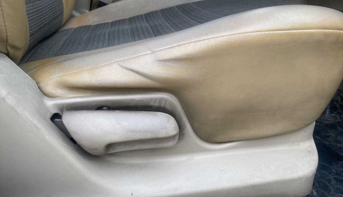 2015 Maruti Swift Dzire VDI ABS, Diesel, Manual, 86,383 km, Driver Side Adjustment Panel