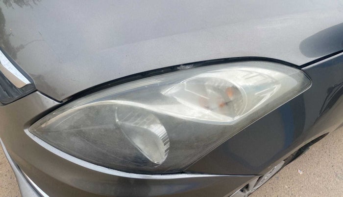 2015 Maruti Swift Dzire VDI ABS, Diesel, Manual, 86,383 km, Left headlight - Faded