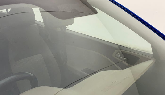 2019 Hyundai Elite i20 ASTA 1.2 (O), Petrol, Manual, 69,618 km, Front windshield - Minor spot on windshield