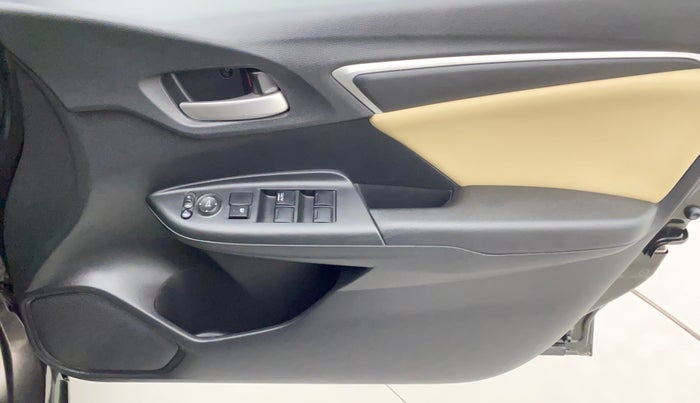 2016 Honda Jazz 1.2L I-VTEC V, Petrol, Manual, 21,949 km, Driver Side Door Panels Control