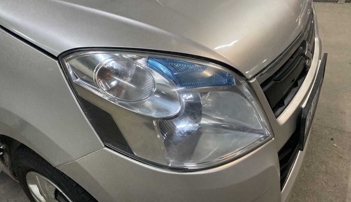 2018 Maruti Wagon R 1.0 VXI, Petrol, Manual, 70,676 km, Right headlight - Minor scratches