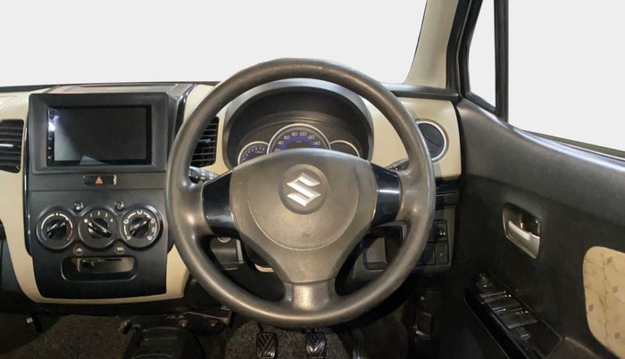 2018 Maruti Wagon R 1.0 VXI, Petrol, Manual, 70,676 km, Steering Wheel Close Up
