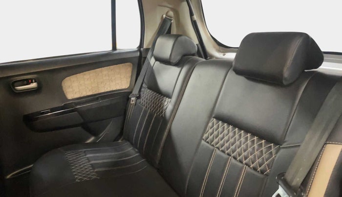 2018 Maruti Wagon R 1.0 VXI, Petrol, Manual, 70,676 km, Right Side Rear Door Cabin