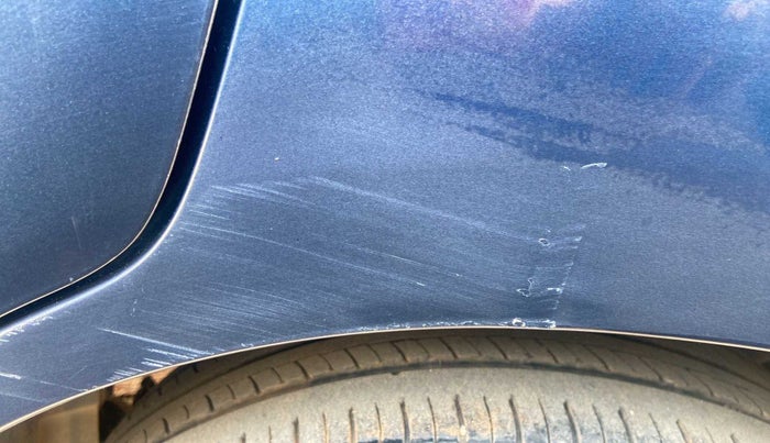 2016 Maruti Ertiga VXI, Petrol, Manual, 68,055 km, Left quarter panel - Minor scratches