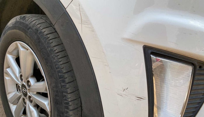 2016 Hyundai Creta SX PLUS 1.6 PETROL, Petrol, Manual, 76,317 km, Front bumper - Minor scratches