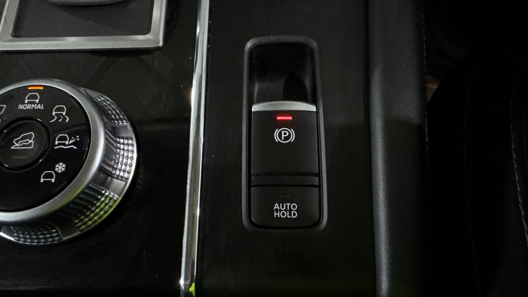 2023 Mitsubishi Outlander Es 7 Seat (2WD), Automatic, 52062 km, Handbrake