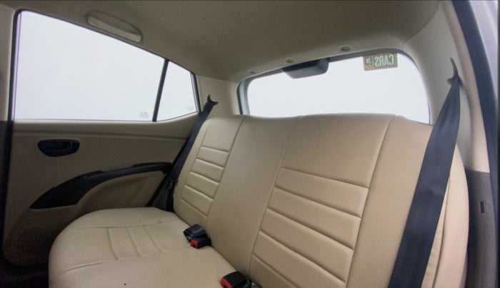 2013 Hyundai i10 MAGNA 1.1, Petrol, Manual, 48,653 km, Right Side Rear Door Cabin