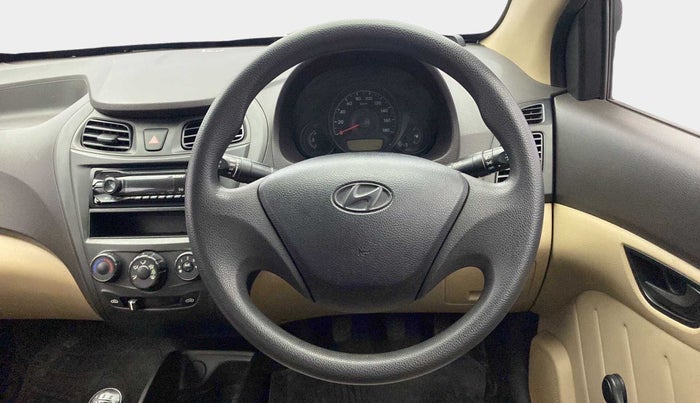 2015 Hyundai Eon D-LITE+, Petrol, Manual, 51,612 km, Steering Wheel Close Up