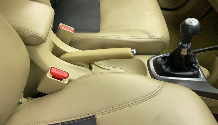 2012 Honda City 1.5L I-VTEC V MT, Petrol, Manual, 97,321 km, Gear Lever