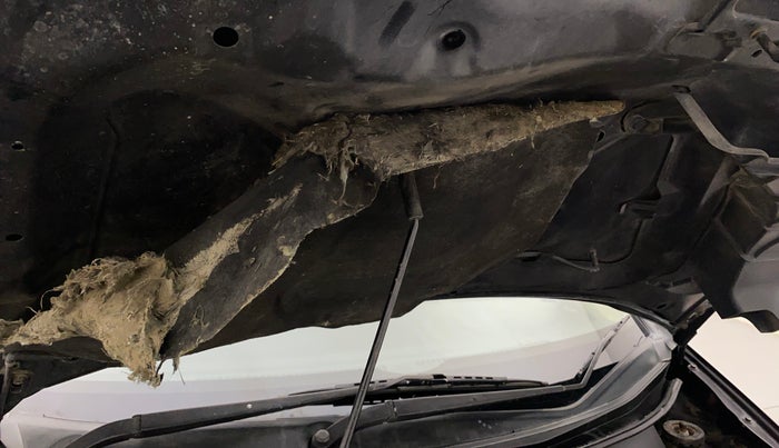 2012 Honda City 1.5L I-VTEC V MT, Petrol, Manual, 97,321 km, Bonnet (hood) - Insulation cover has minor damage