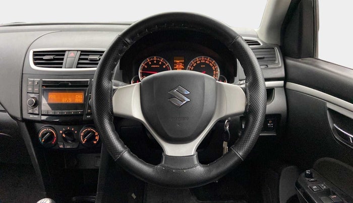 2017 Maruti Swift VXI, Petrol, Manual, 39,133 km, Steering Wheel Close Up