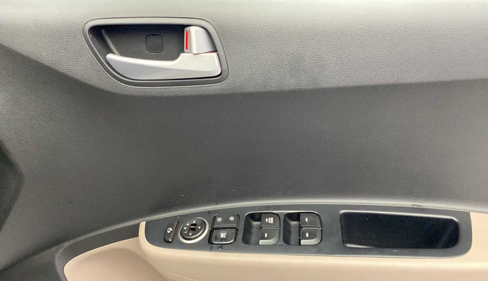 2019 Hyundai Xcent SX 1.2 (O), Petrol, Manual, 68,142 km, Driver Side Door Panels Control