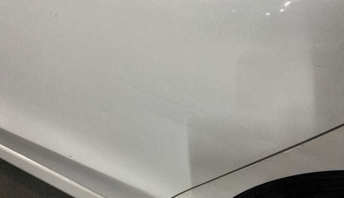 2015 Honda City 1.5L I-DTEC V, Diesel, Manual, 1,08,620 km, Rear left door - Minor scratches