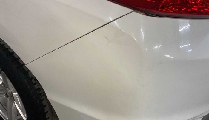 2015 Honda City 1.5L I-DTEC V, Diesel, Manual, 1,08,620 km, Rear bumper - Paint is slightly damaged